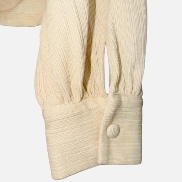 Line And Dot Size Large Rouched Top - Picture 4 of 7